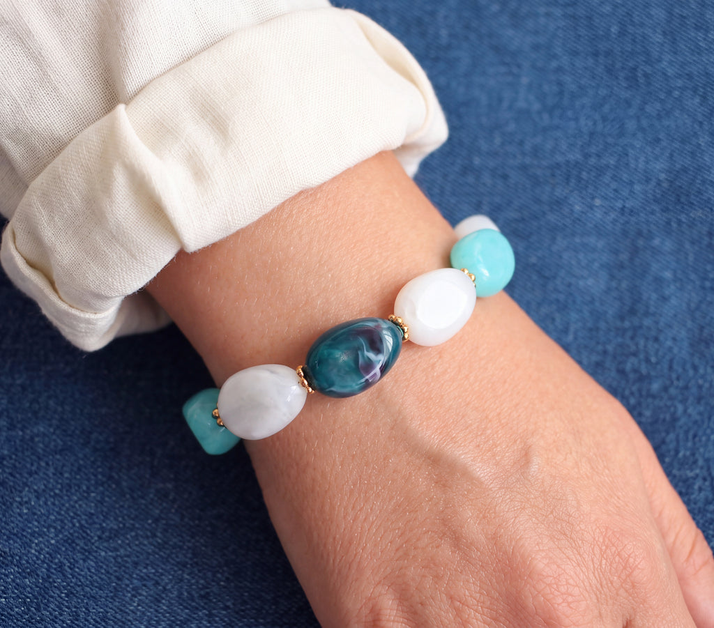 Marbled Green & Ivory Beaded Bracelet