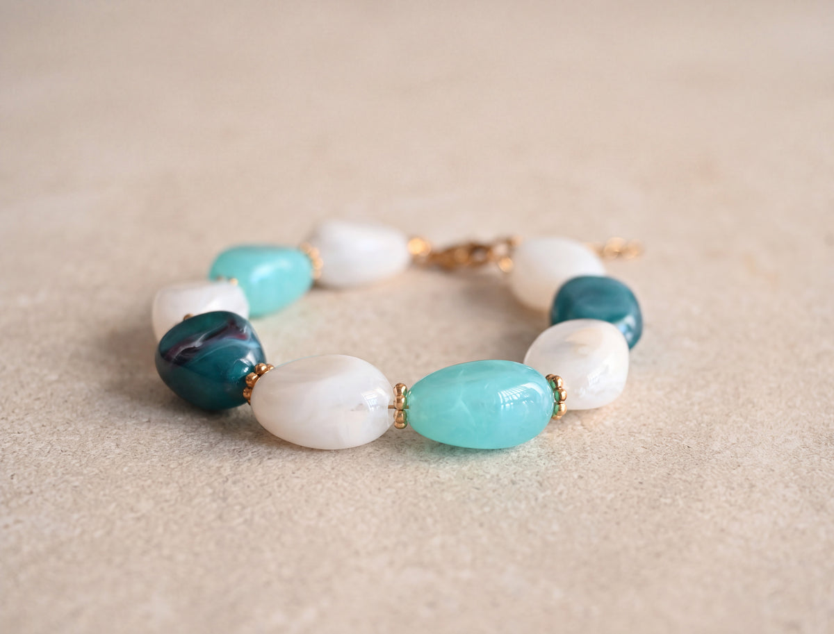 Marbled Green & Ivory Beaded Bracelet