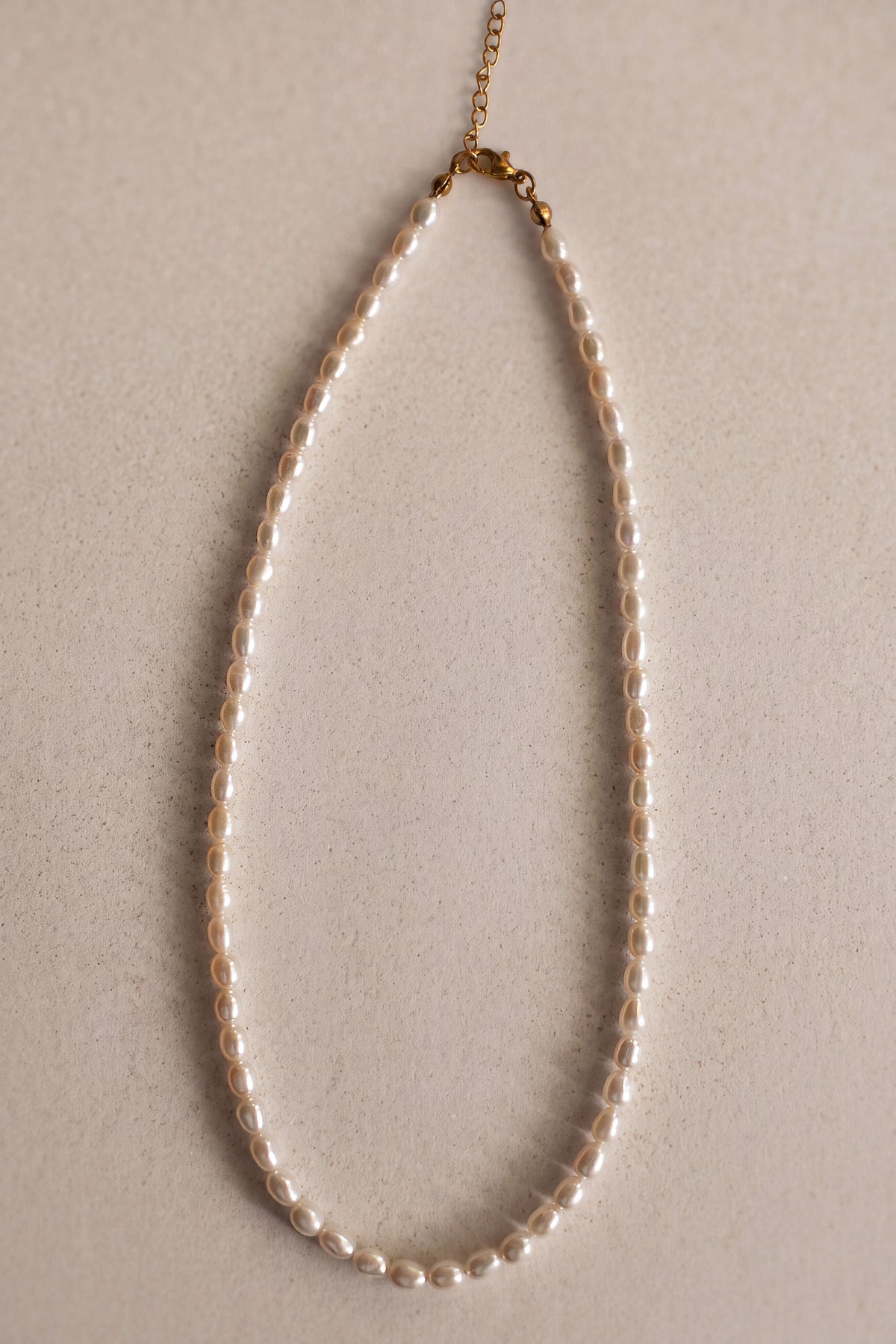 AA Freshwater Rice Pearl Necklace – 5 × 4.5 mm
