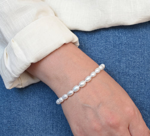 AAA Freshwater Rice Pearl Bracelet – 7 × 6 mm